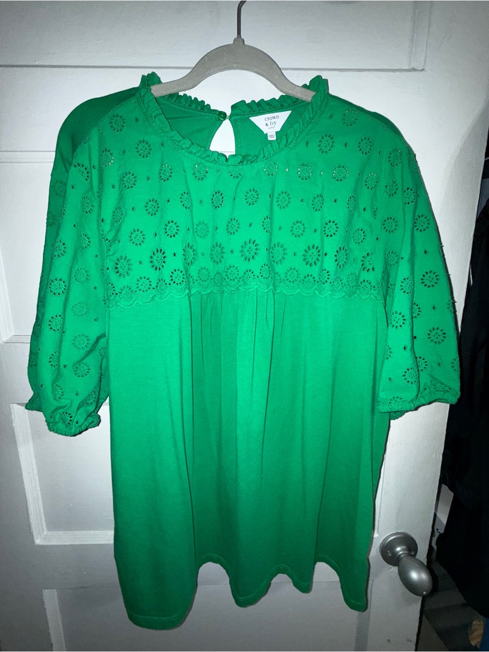 crown & ivy Bright Green Eyelet Babydoll Tunic